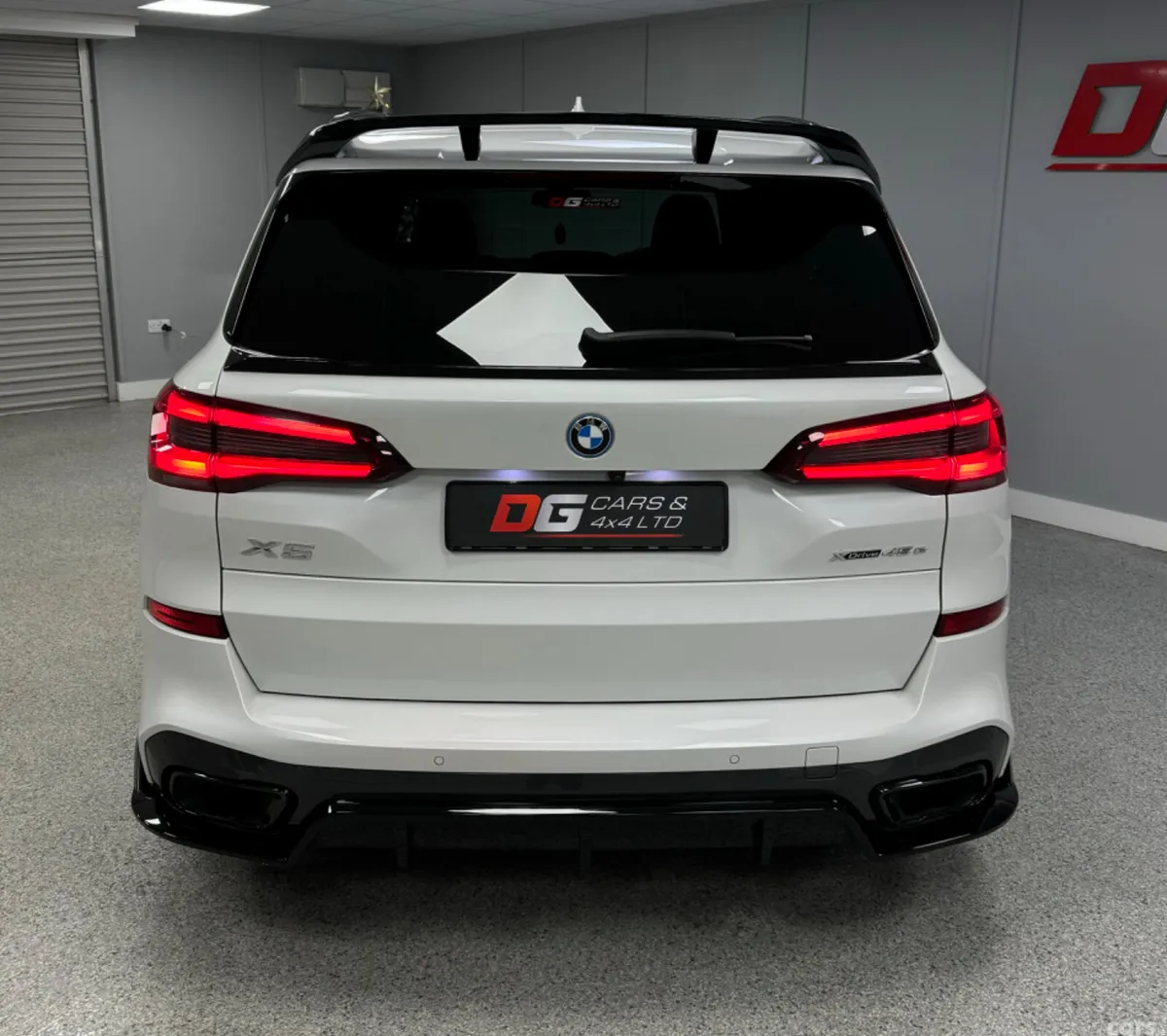 BMW X5 SUV, Petrol Hybrid, 2021, White