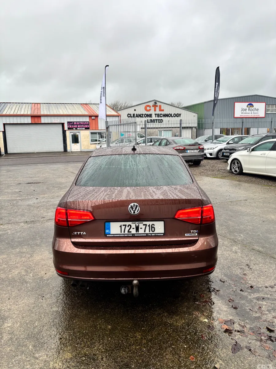Volkswagen Jetta Saloon, Diesel, 2017, Brown