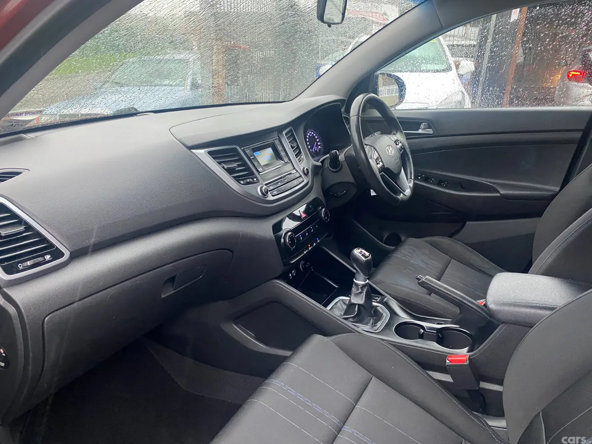 Hyundai Tucson SUV, Diesel, 2016, Red