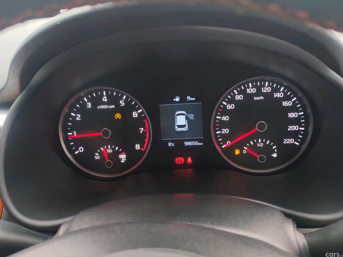 Kia Stonic Estate/Jeep, Petrol, 2020, White