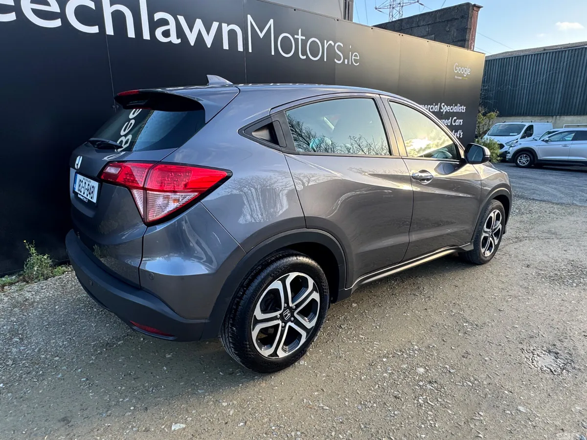 Honda HR-V SUV, Petrol, 2018, Grey