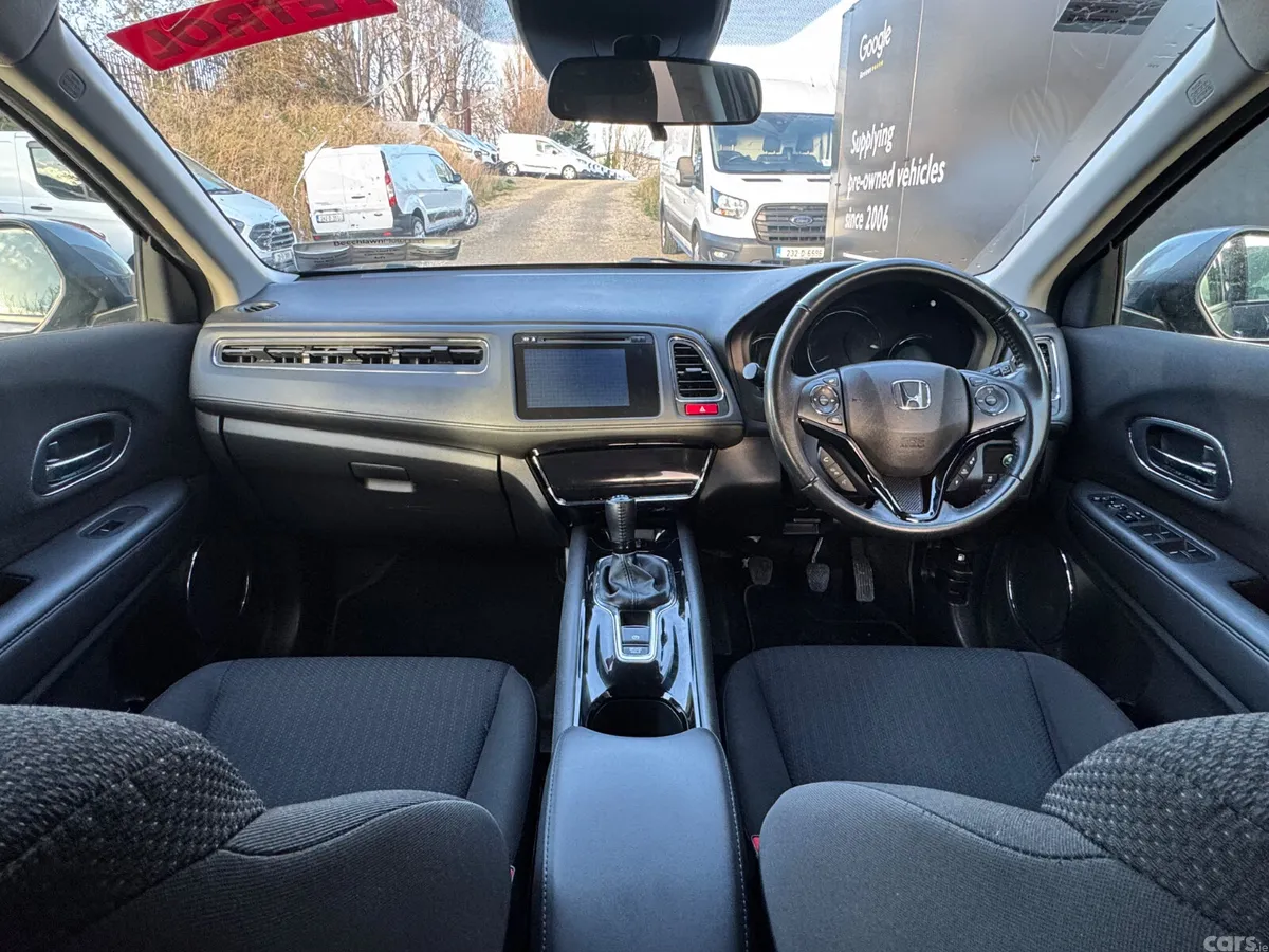 Honda HR-V SUV, Petrol, 2018, Grey