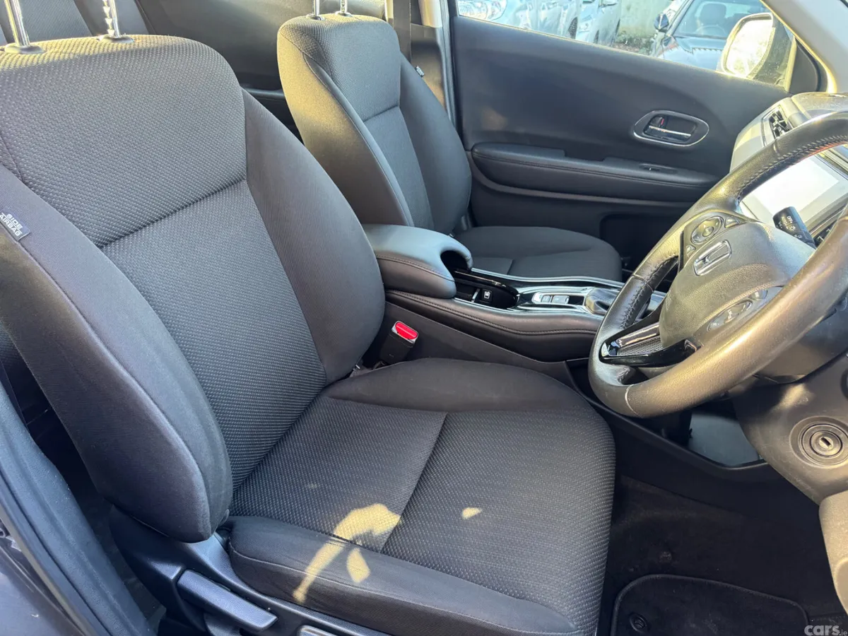 Honda HR-V SUV, Petrol, 2018, Grey