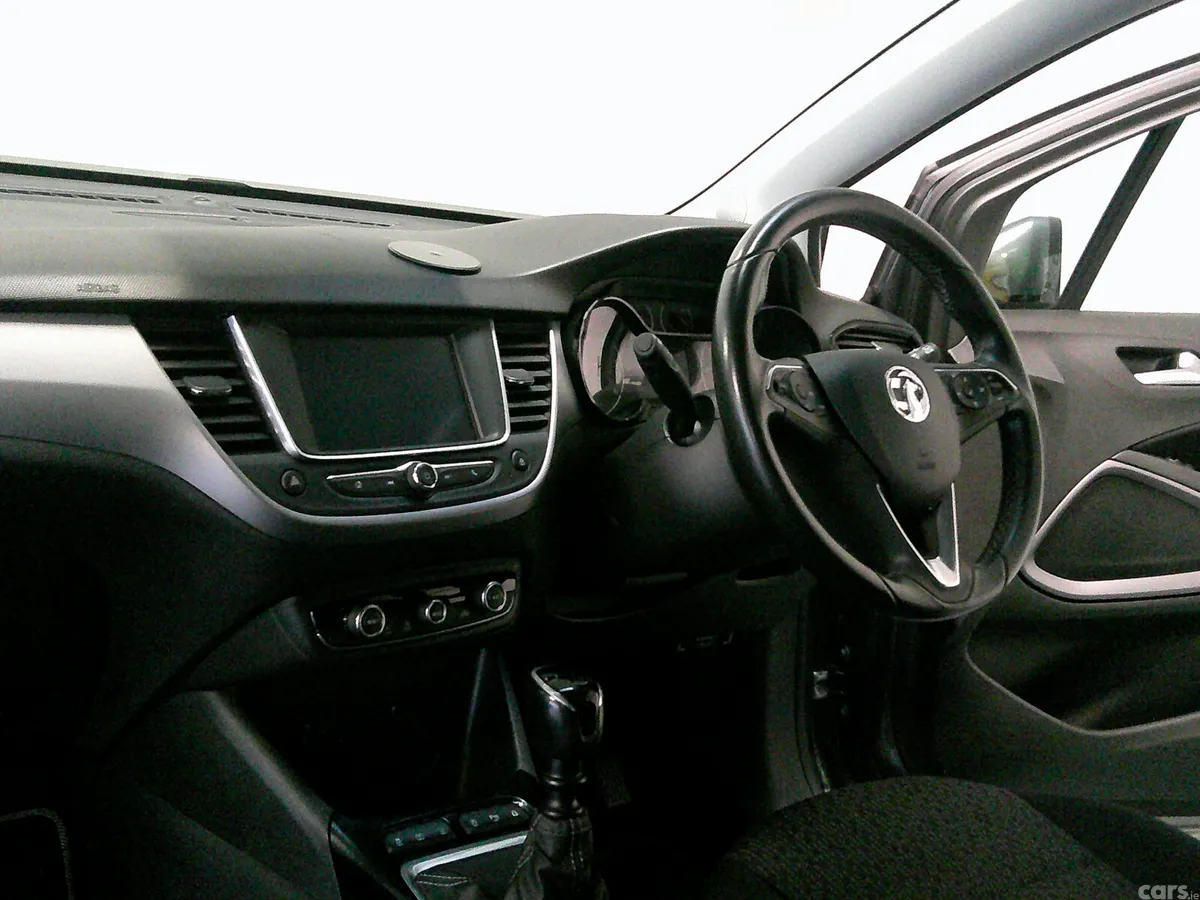 Opel Crossland X SUV, Diesel, 2018, Grey