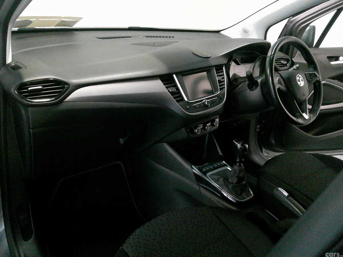 Opel Crossland X SUV, Diesel, 2018, Grey