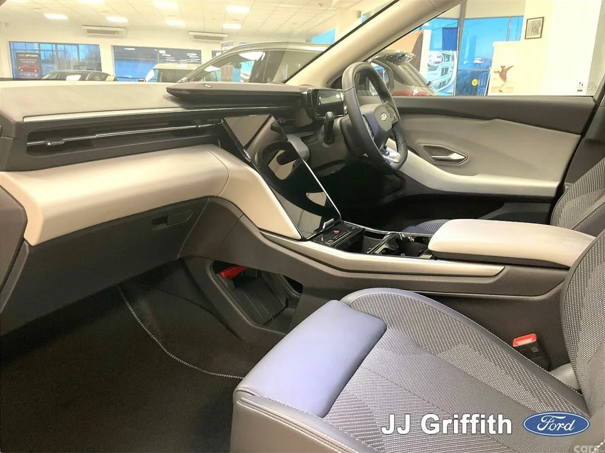 Ford Explorer SUV, Electric, 2026, White