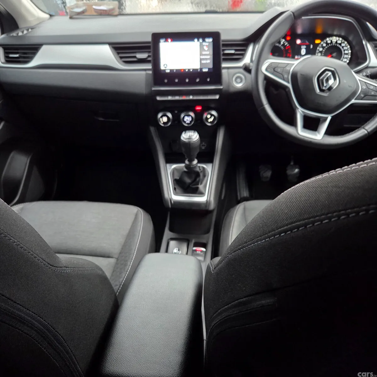 Renault Captur Hatchback, Petrol, 2022, Grey