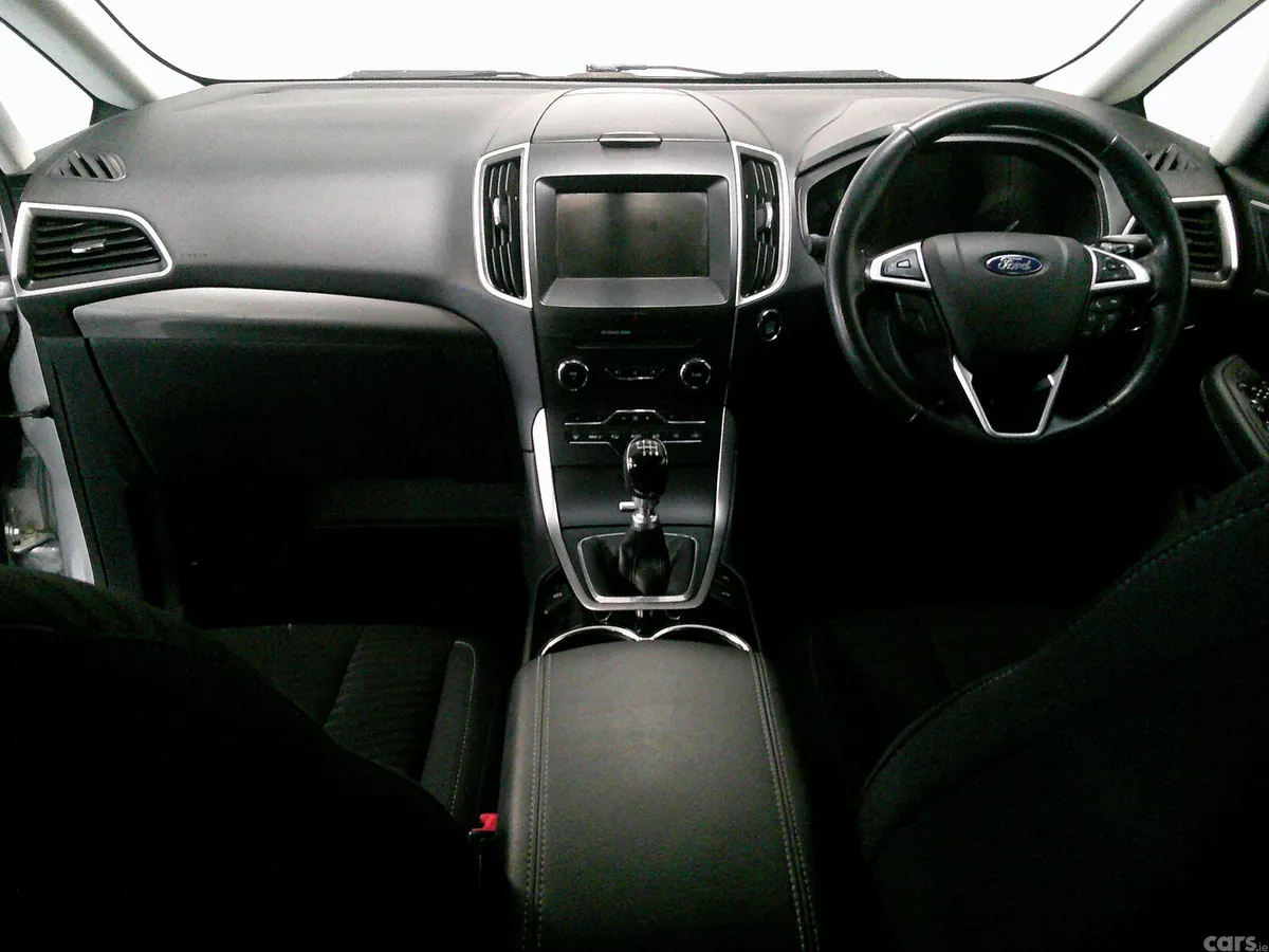 Ford S-Max MPV, Diesel, 2016, Silver