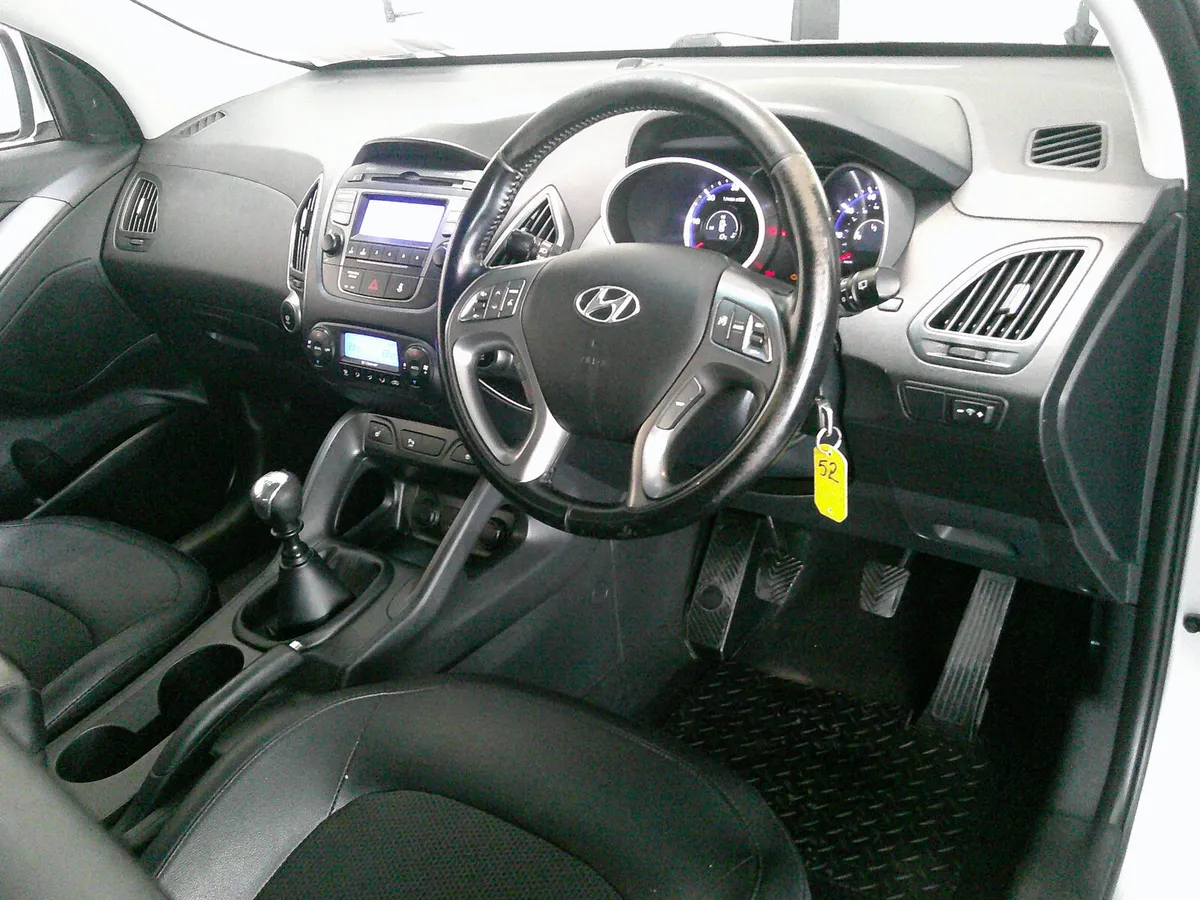 Hyundai ix35 SUV, Diesel, 2015, Silver