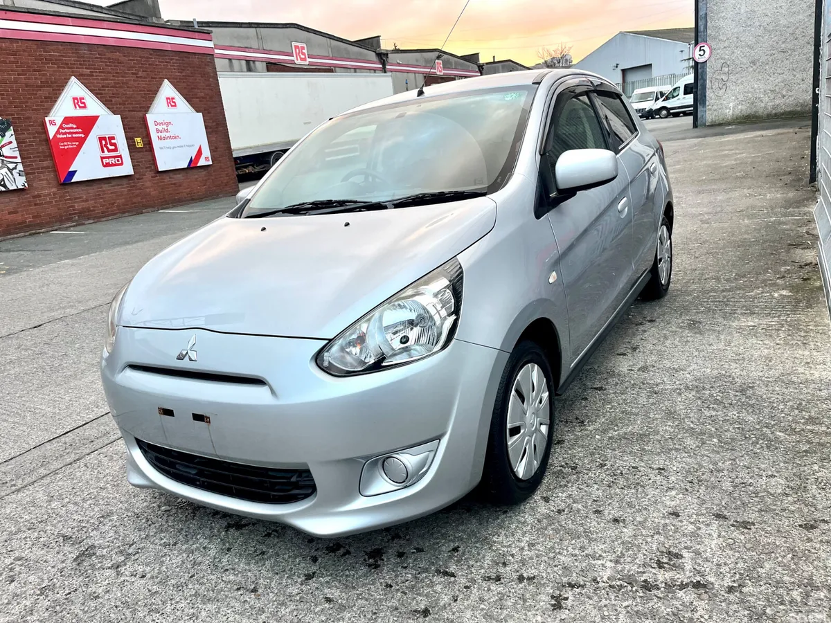 Mitsubishi Mirage Hatchback, Petrol, 2014, Silver