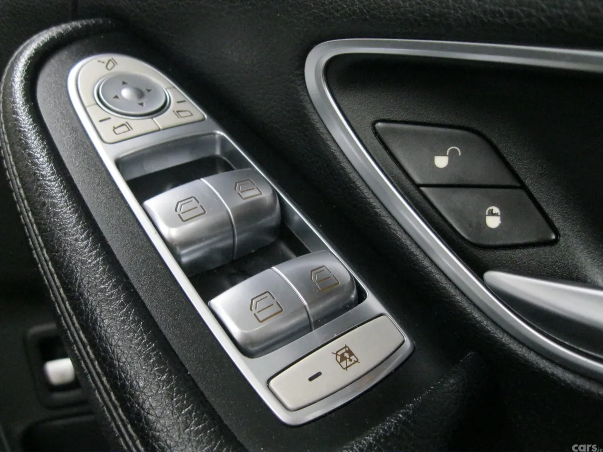 Mercedes-Benz C-Class Saloon, Diesel, 2015, Black