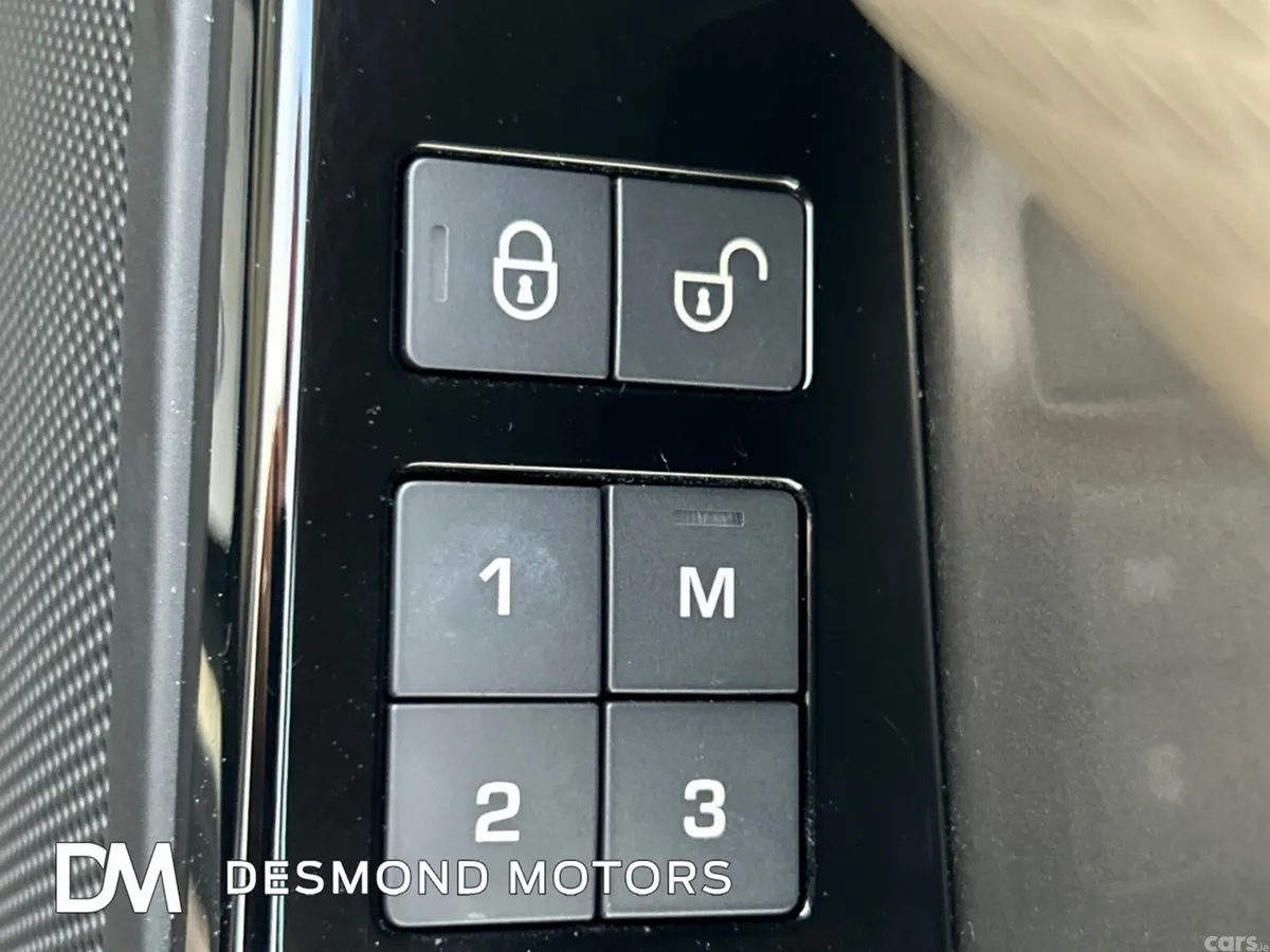 Land Rover Range Rover Velar SUV, Diesel, 2018, Brown