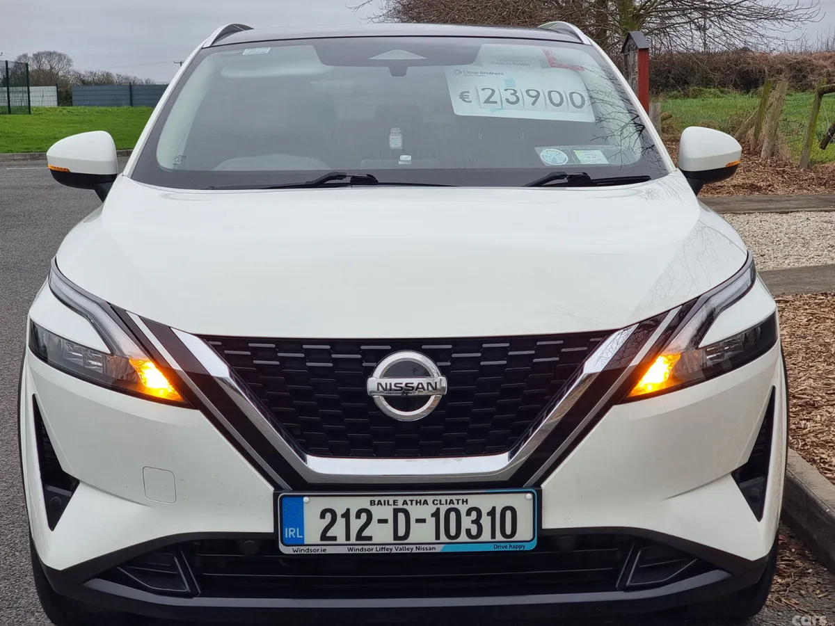 Nissan Qashqai MPV, Petrol Hybrid, 2021, White