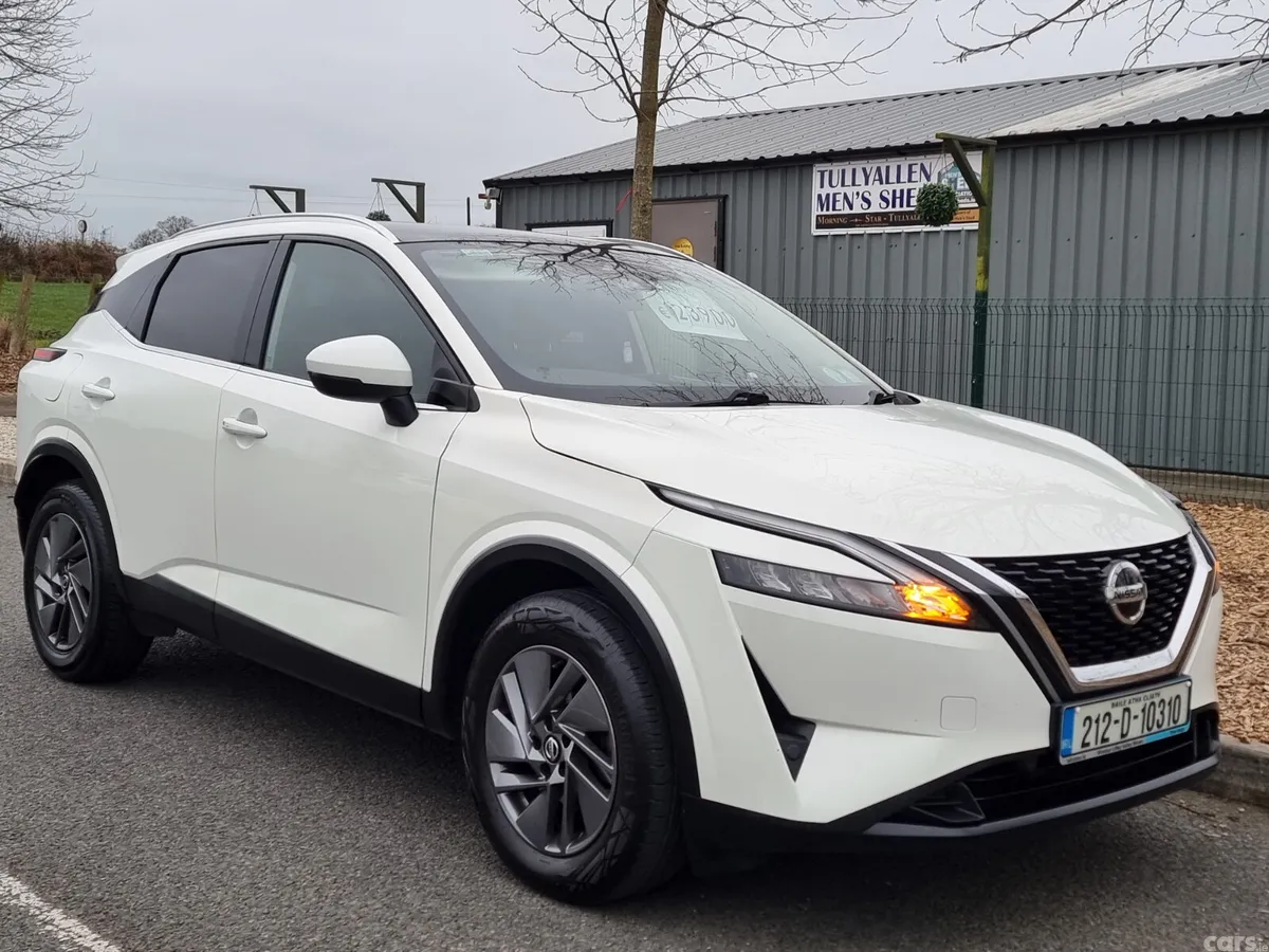 Nissan Qashqai MPV, Petrol Hybrid, 2021, White