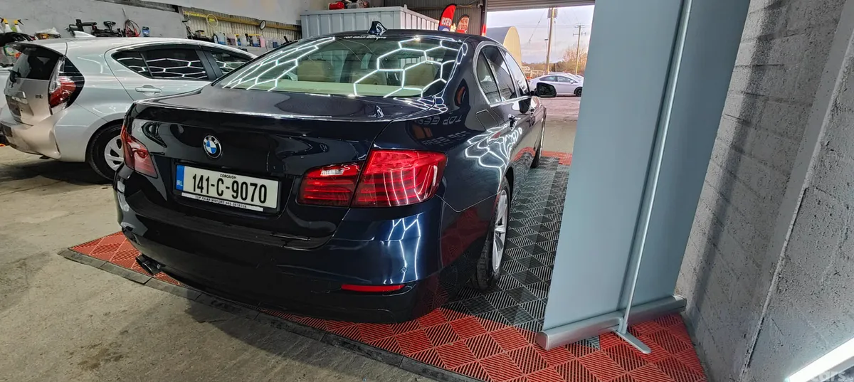 BMW 5-Series Saloon, Diesel, 2014, Blue