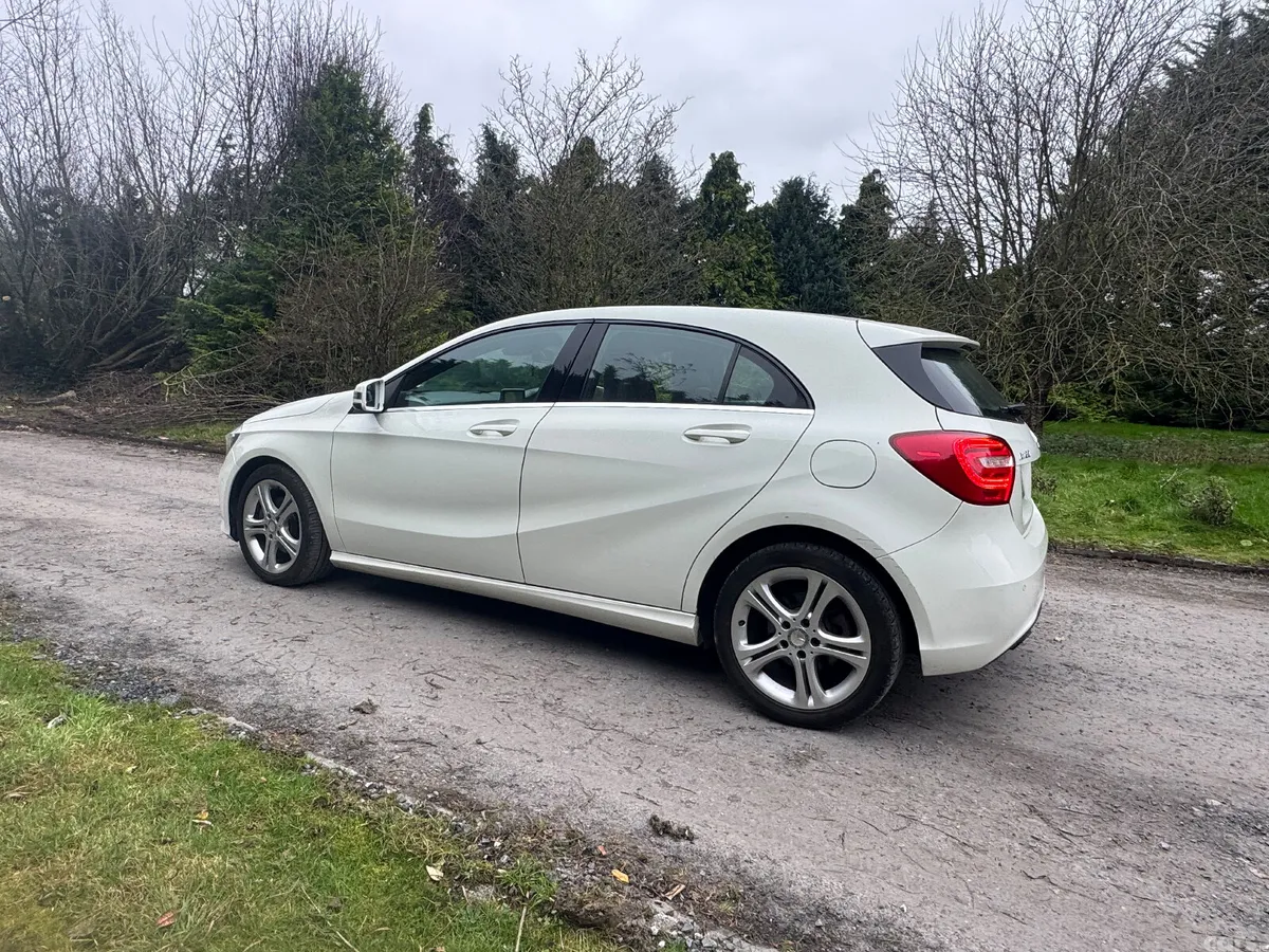 Mercedes-Benz A-Class Hatchback, Petrol, 2014, White