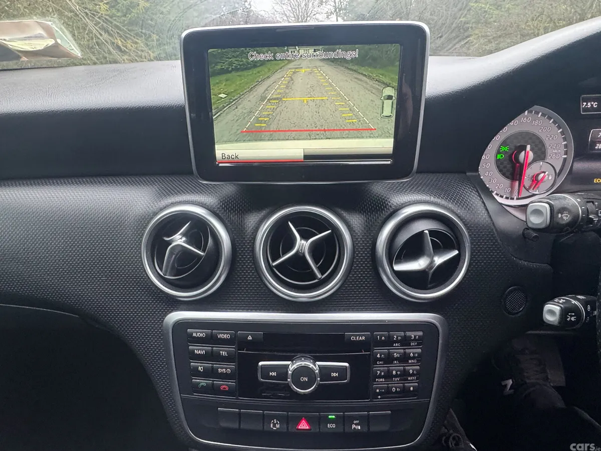 Mercedes-Benz A-Class Hatchback, Petrol, 2014, White