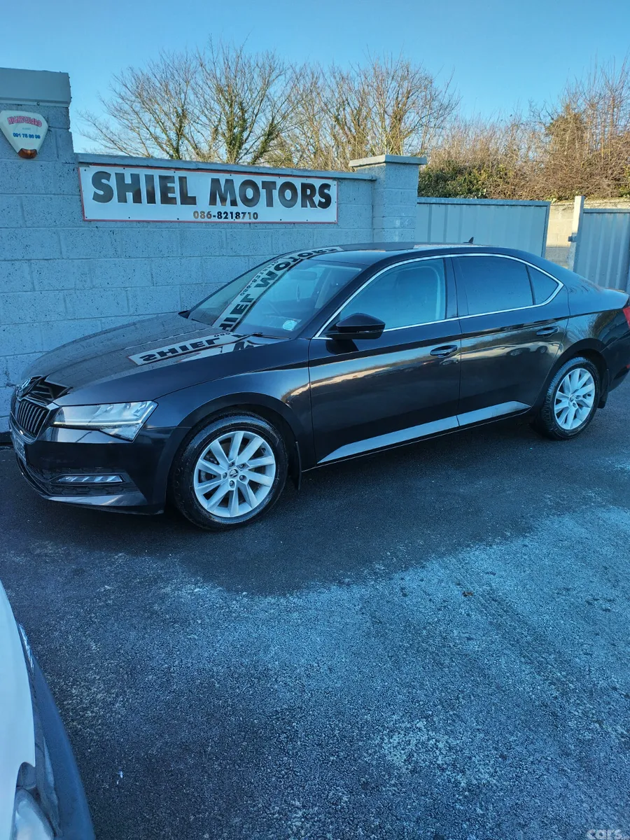 Skoda Superb Saloon, Diesel, 2021, Black