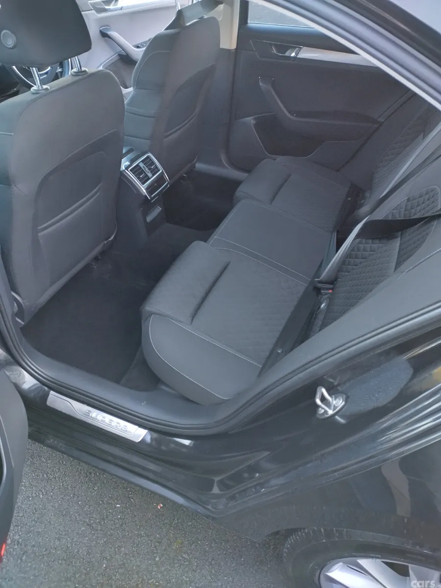 Skoda Superb Saloon, Diesel, 2021, Black