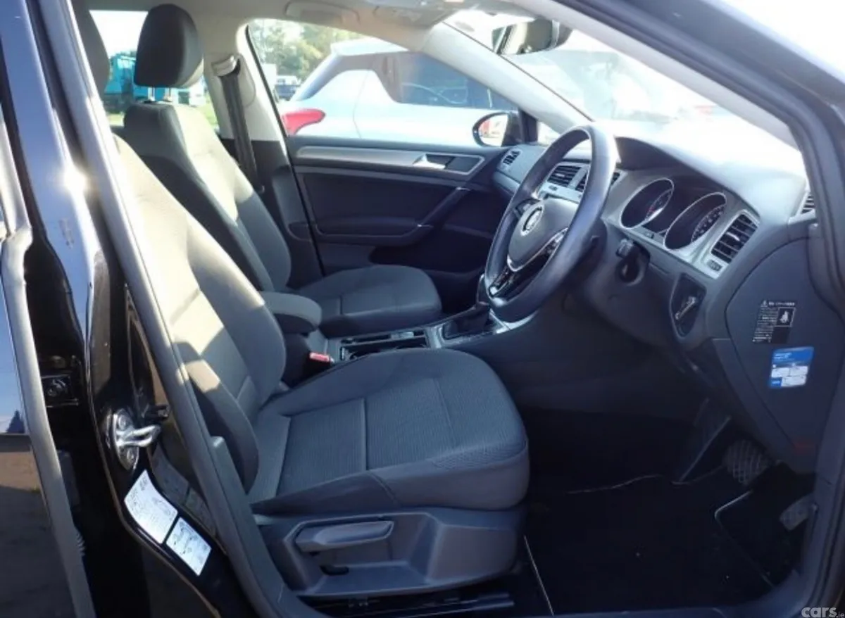 Volkswagen Golf Hatchback, Petrol, 2017, Black