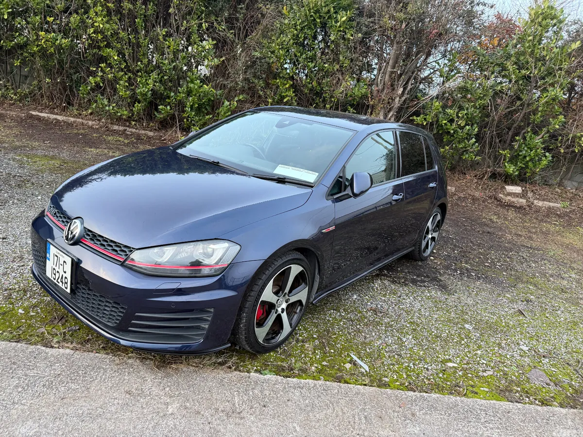Volkswagen Golf Hatchback, Petrol, 2017, Blue