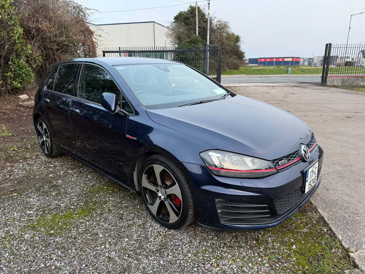 Volkswagen Golf Hatchback, Petrol, 2017, Blue