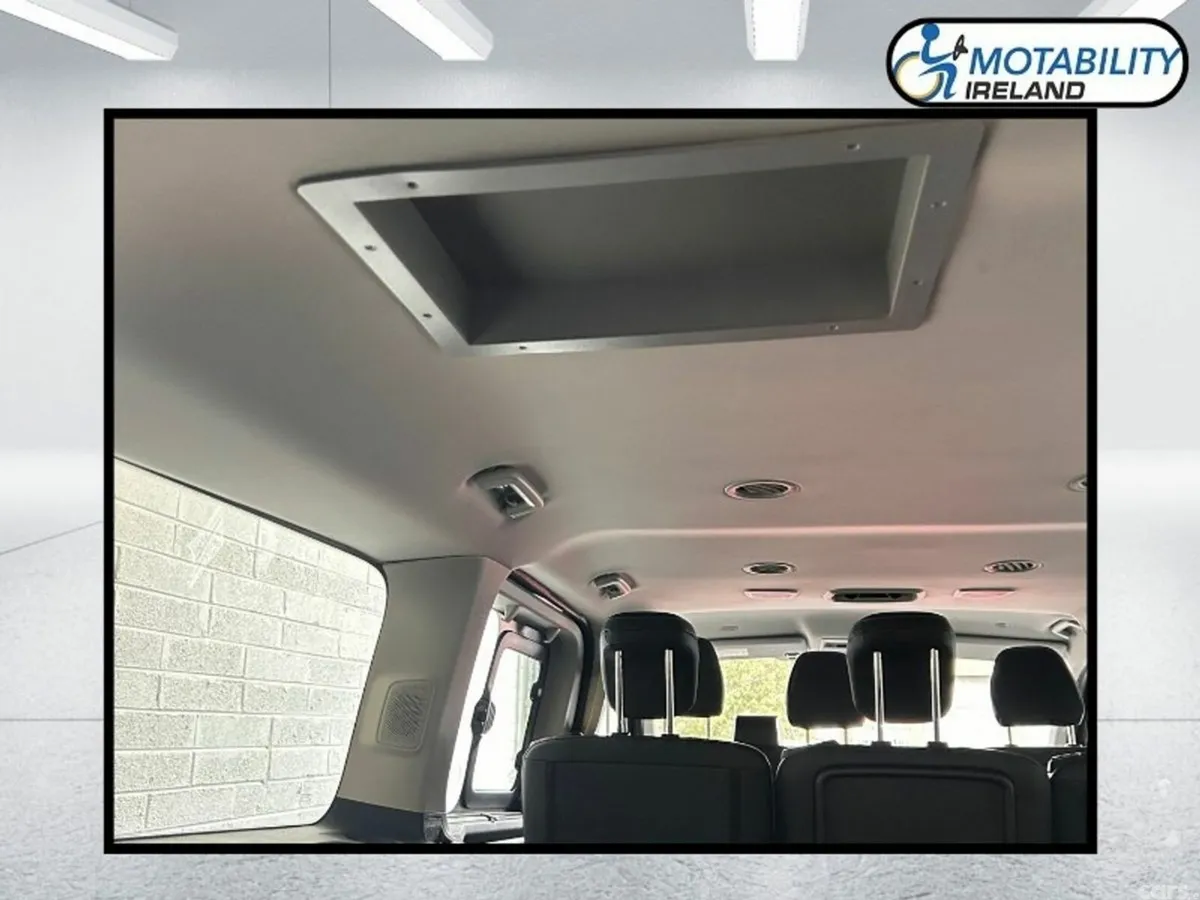 Ford Tourneo Custom MPV, Diesel, 2026, Black