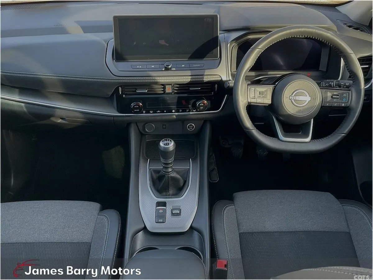 Nissan Qashqai MPV, Petrol Hybrid, 2025, Black