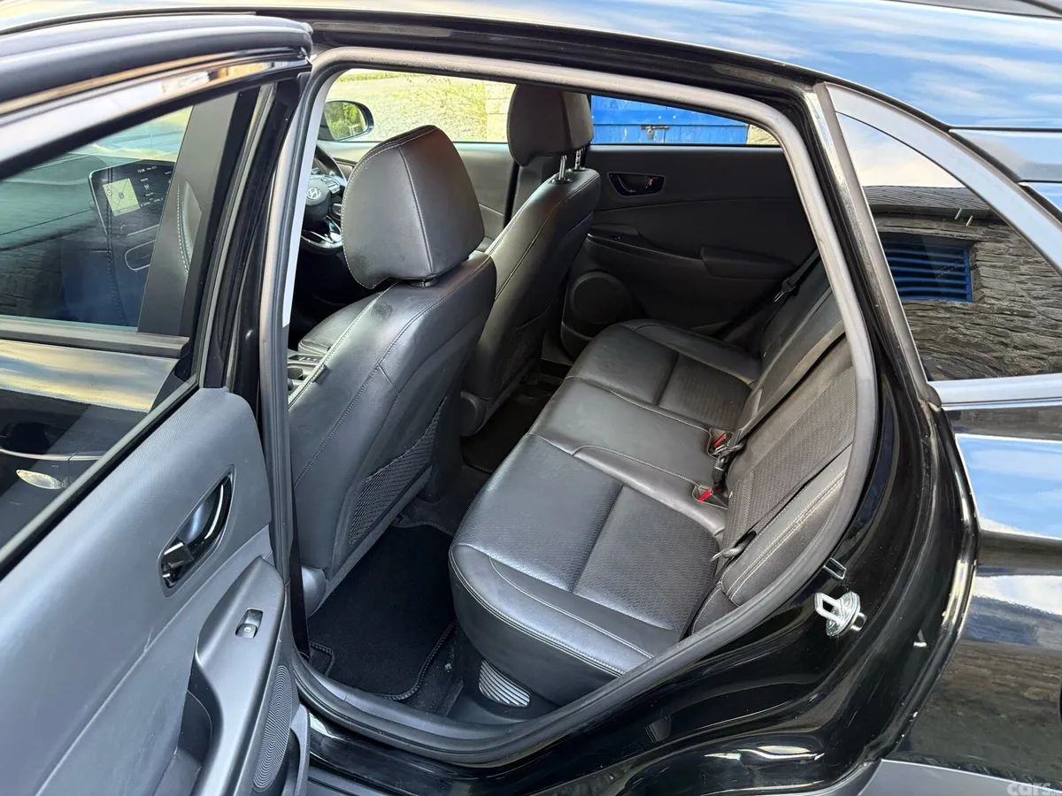Hyundai KONA Hatchback, Petrol Hybrid, 2020, Black