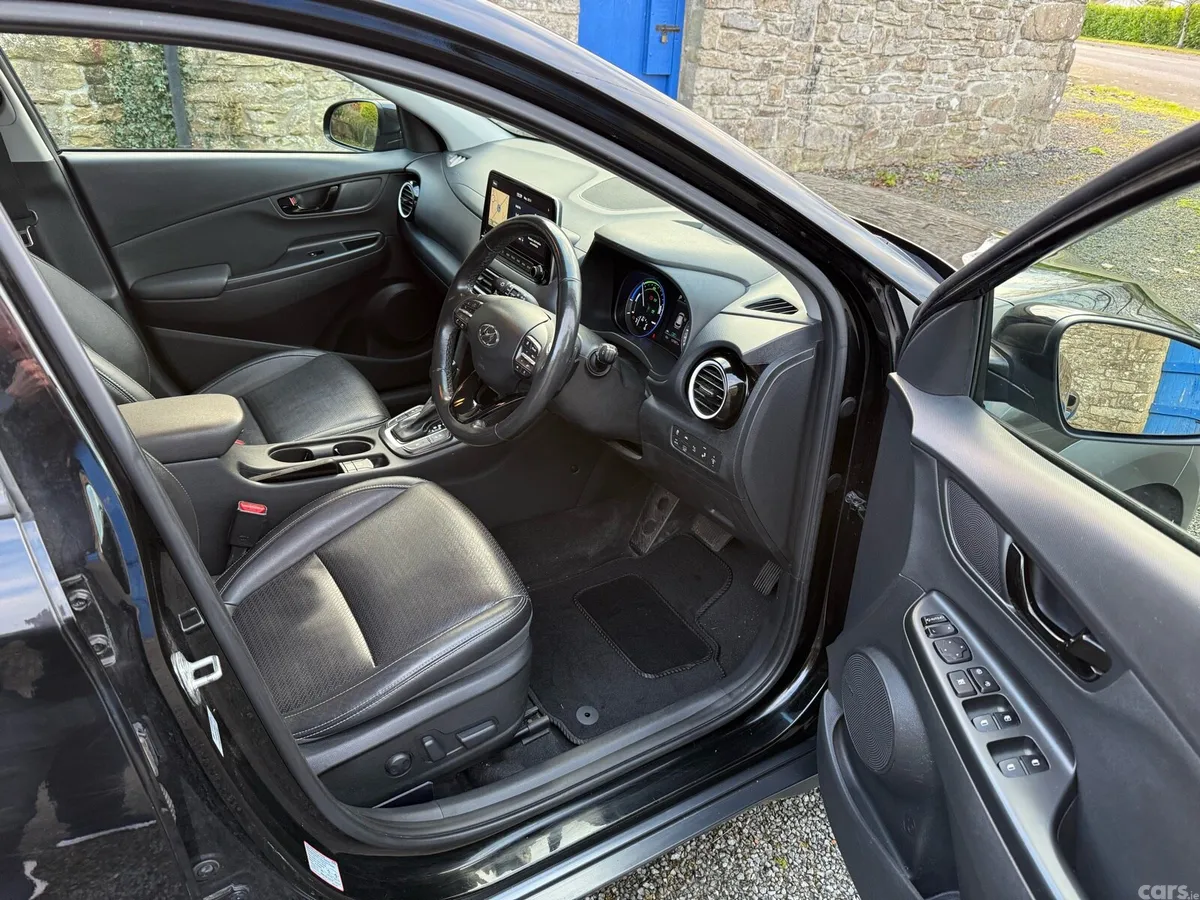 Hyundai KONA Hatchback, Petrol Hybrid, 2020, Black