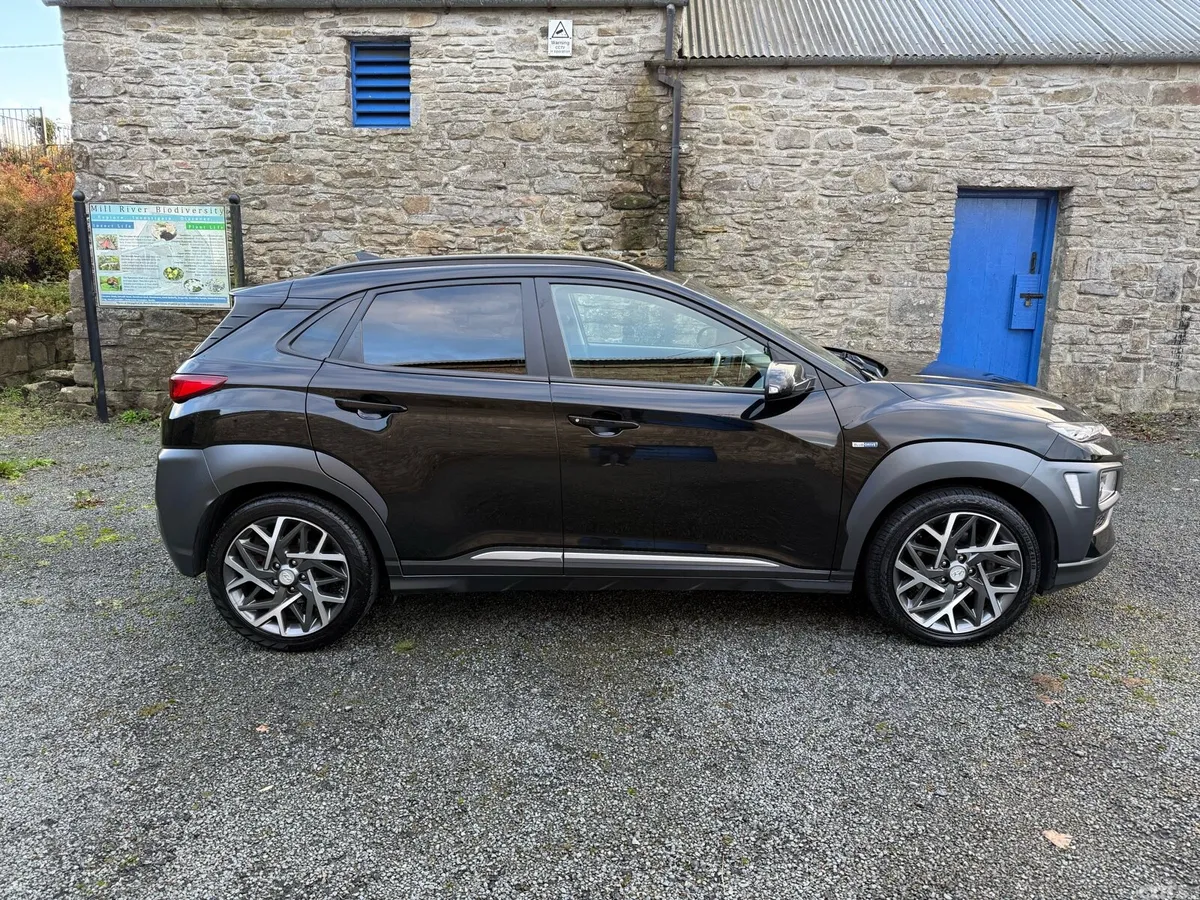 Hyundai KONA Hatchback, Petrol Hybrid, 2020, Black