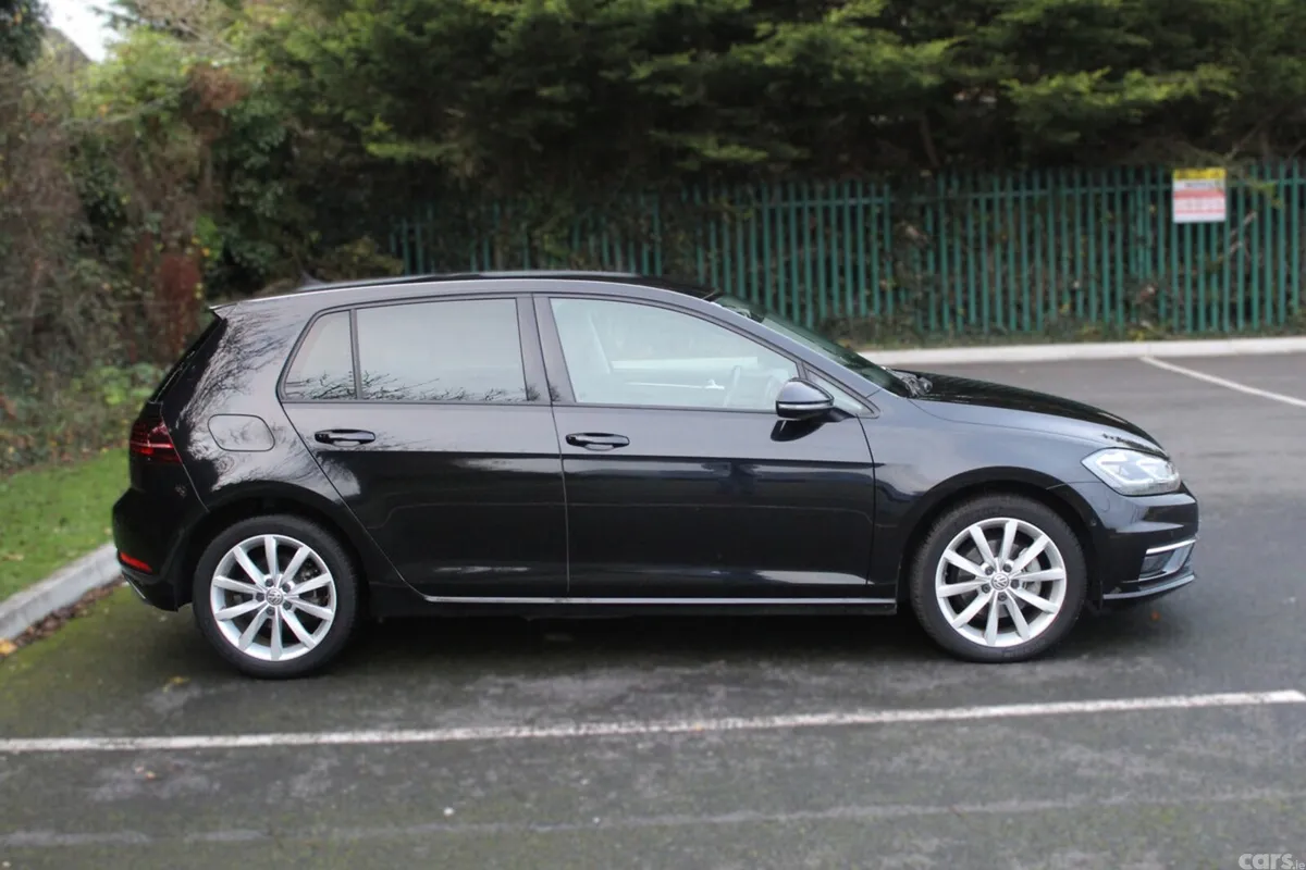 Volkswagen Golf Hatchback, Diesel, 2020, Black