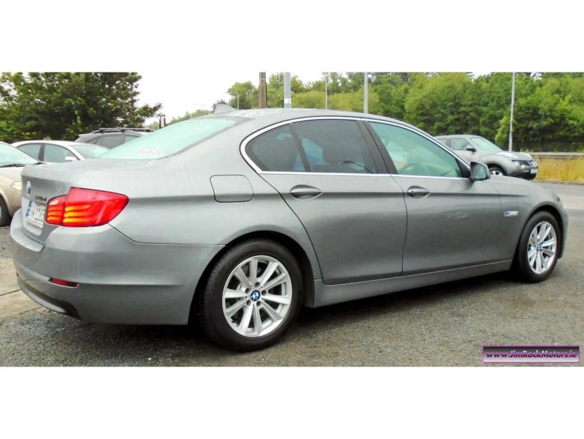 BMW 5-Series Saloon, Diesel, 2010, Grey