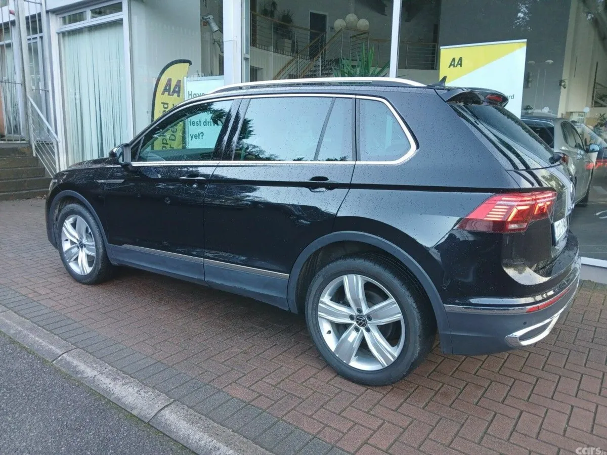 Volkswagen Tiguan SUV, Diesel, 2022, Black