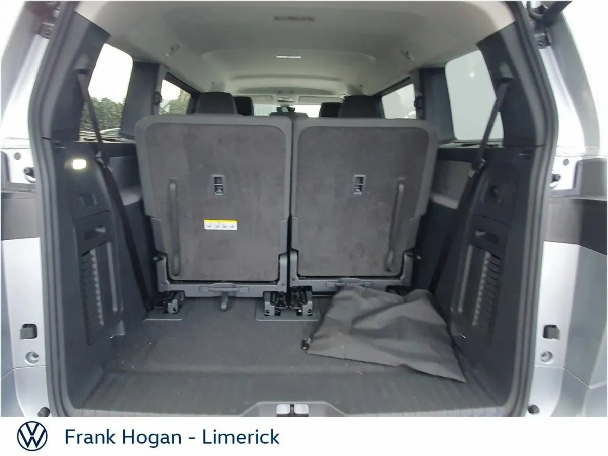 Volkswagen ID.Buzz MPV, Electric, 2025, Grey
