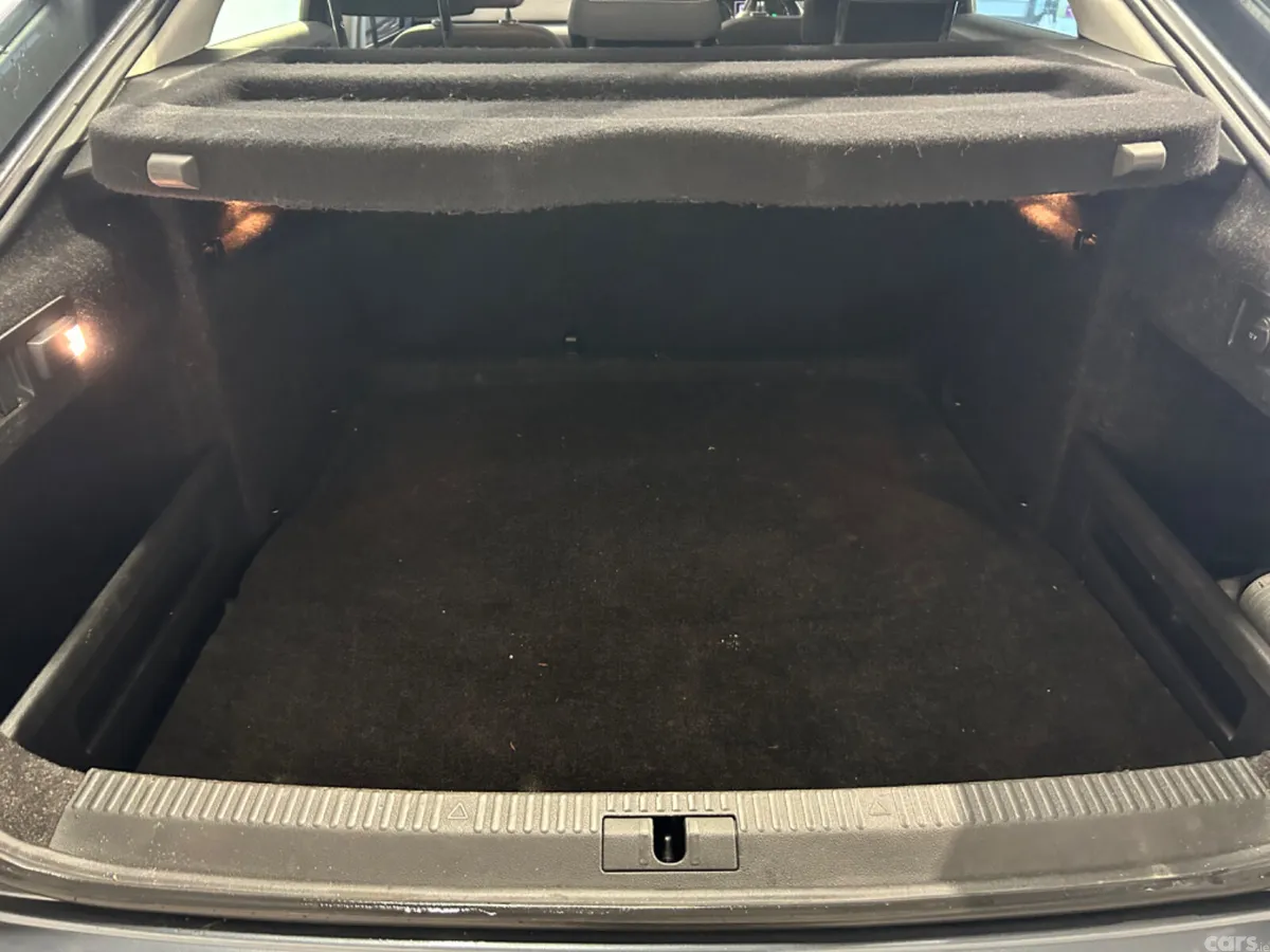Skoda Superb Hatchback, Diesel, 2017, Grey