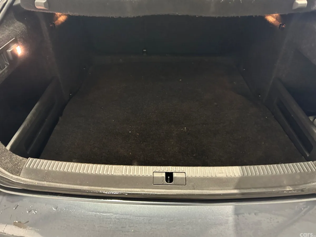 Skoda Superb Hatchback, Diesel, 2017, Grey