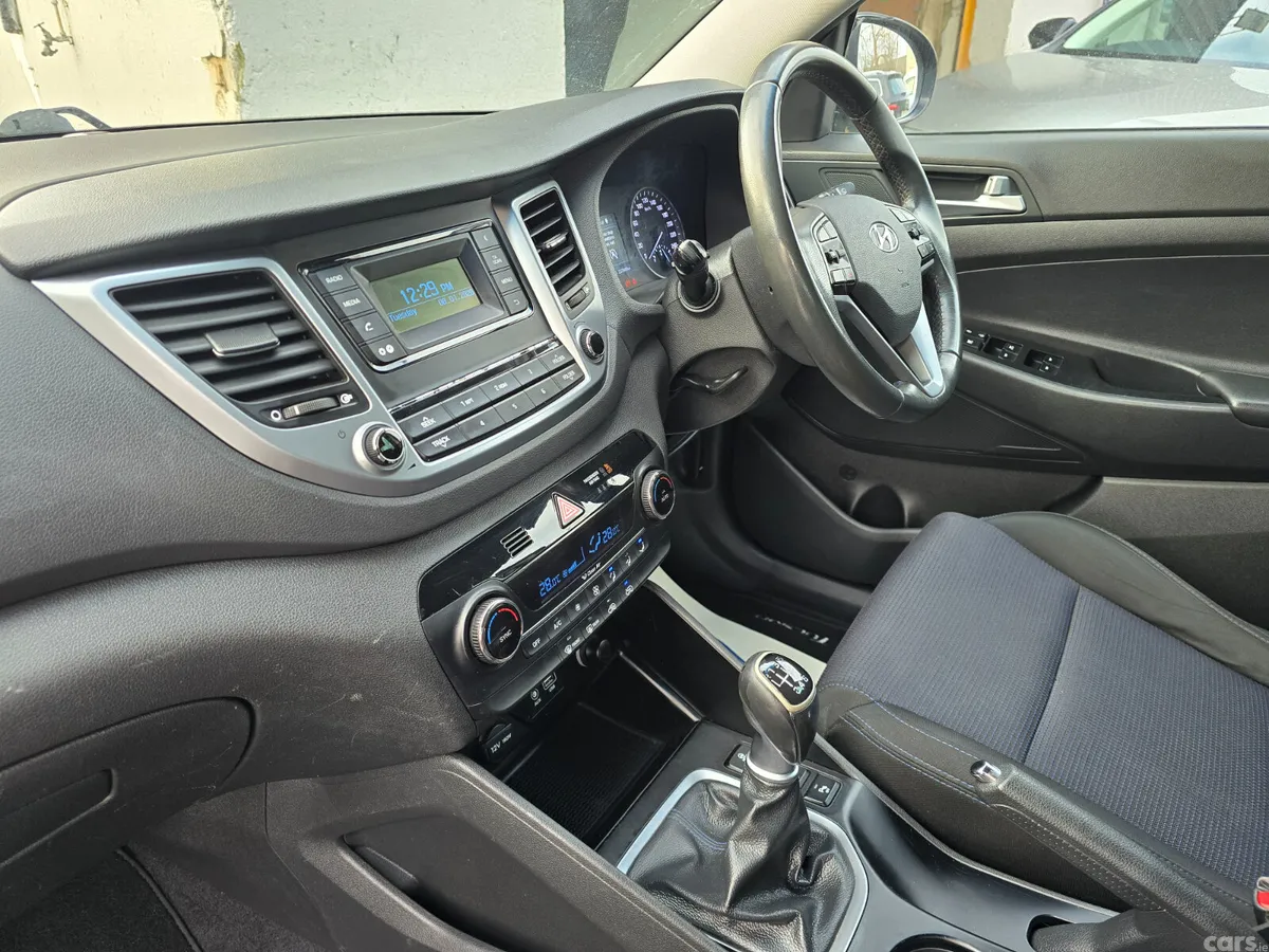 Hyundai Tucson SUV, Diesel, 2017, Black