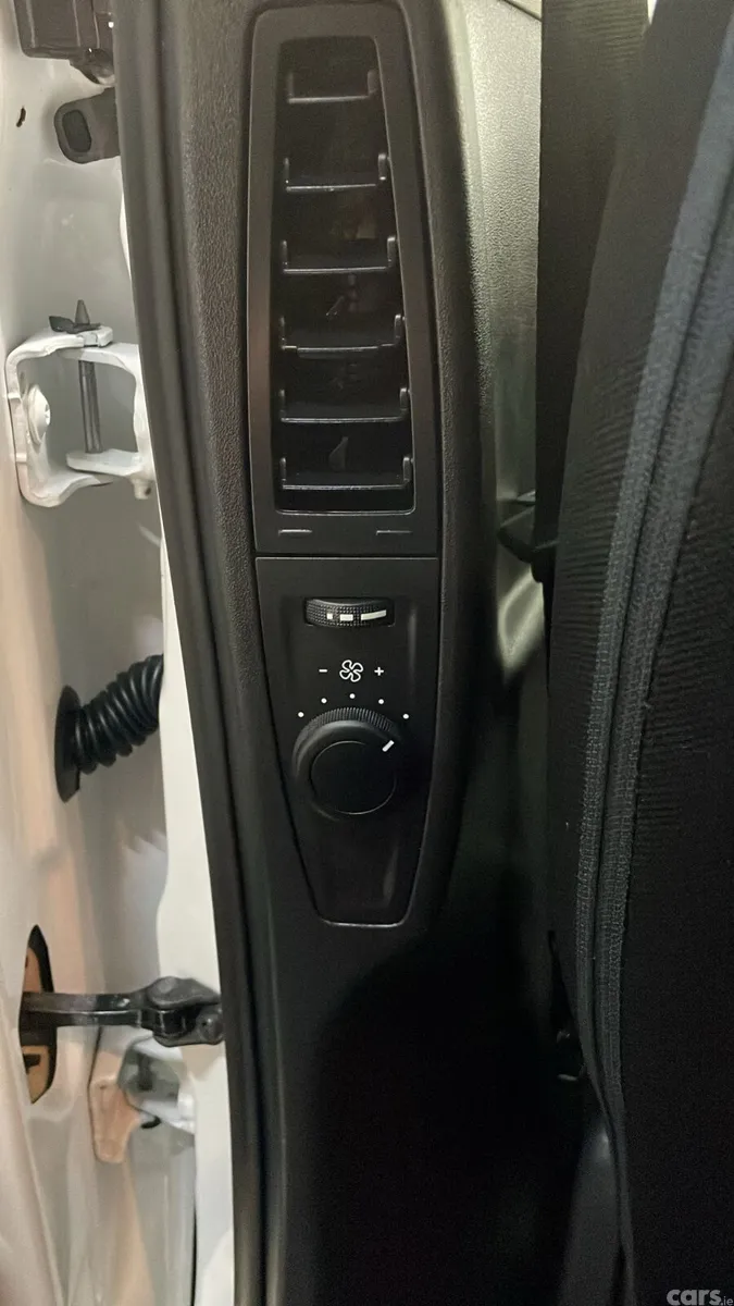 Citroen C4 Hatchback, Diesel, 2017, White