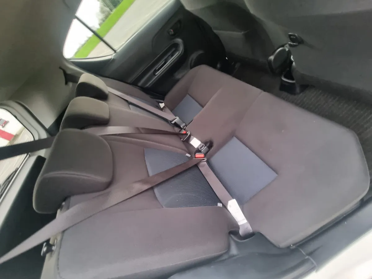 Toyota Aqua Hatchback, Petrol Hybrid, 2019, White
