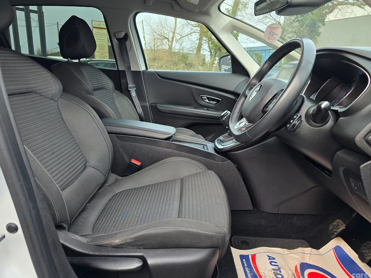 Renault Grand Scenic MPV, Diesel, 2020, White