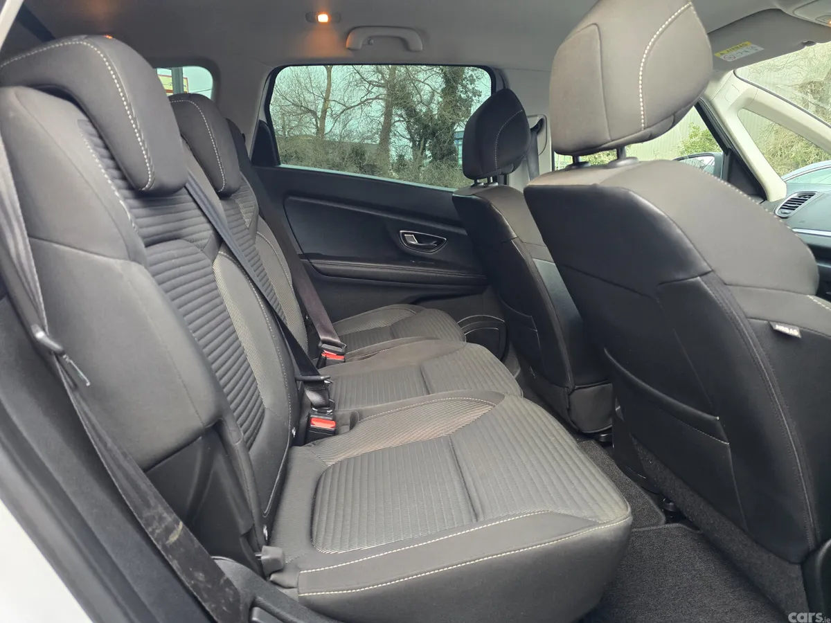 Renault Grand Scenic MPV, Diesel, 2020, White