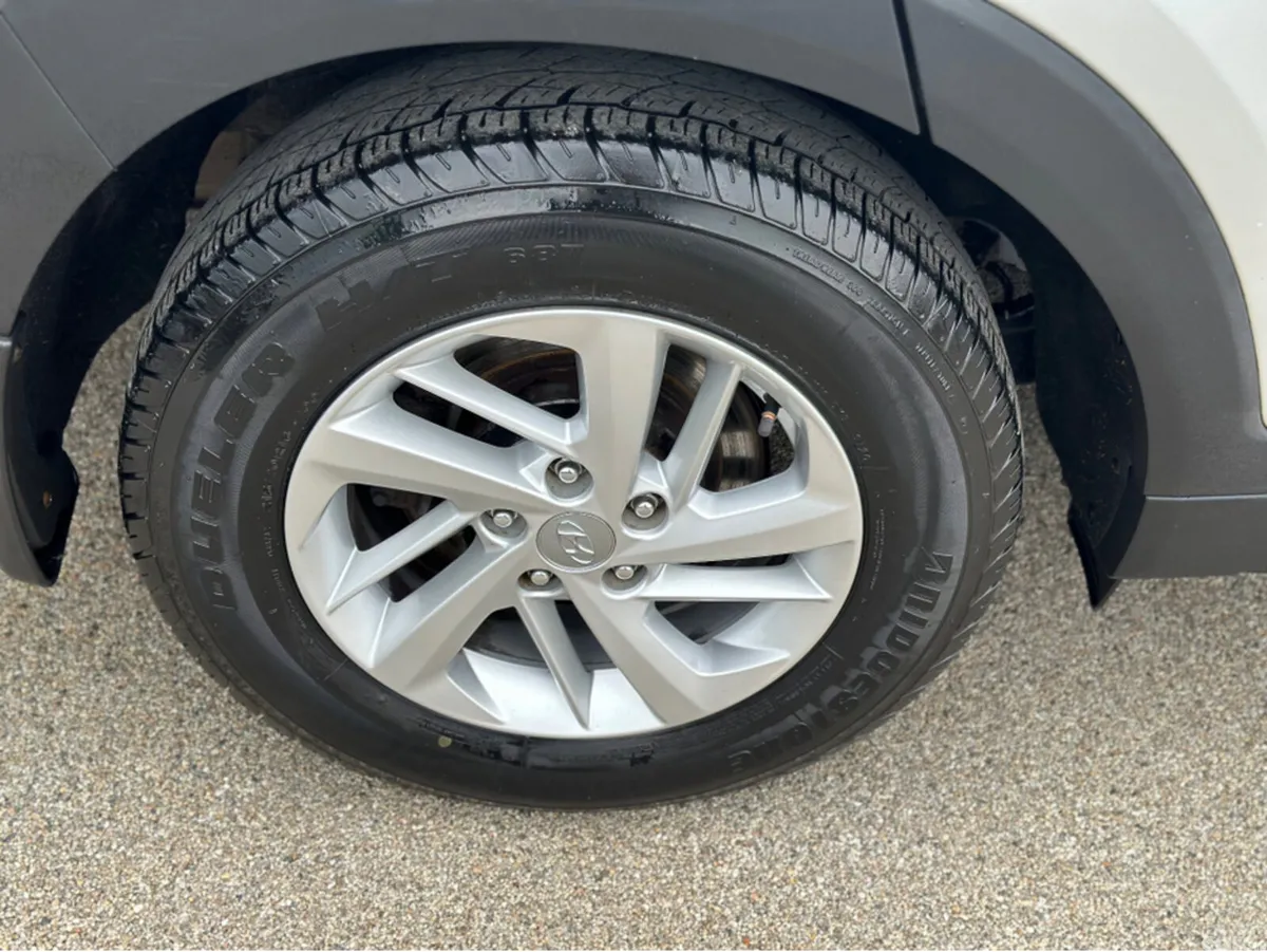 Hyundai Tucson MPV, Diesel, 2019, Grey