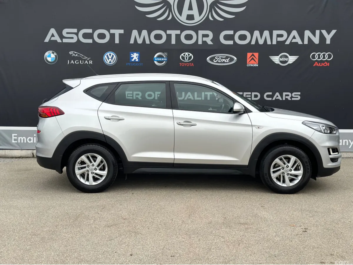 Hyundai Tucson MPV, Diesel, 2019, Grey