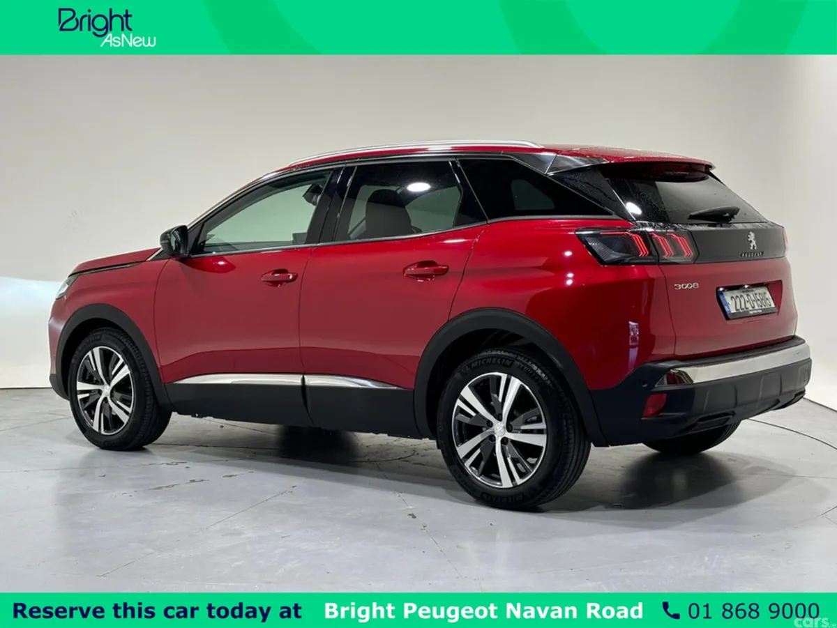 Peugeot 3008 MPV, Diesel, 2022, Red