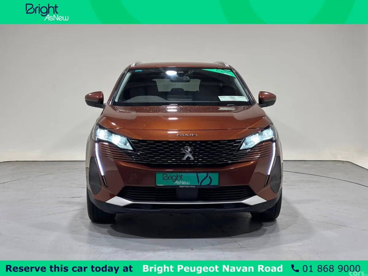 Peugeot 5008 MPV, Diesel, 2021, Brown