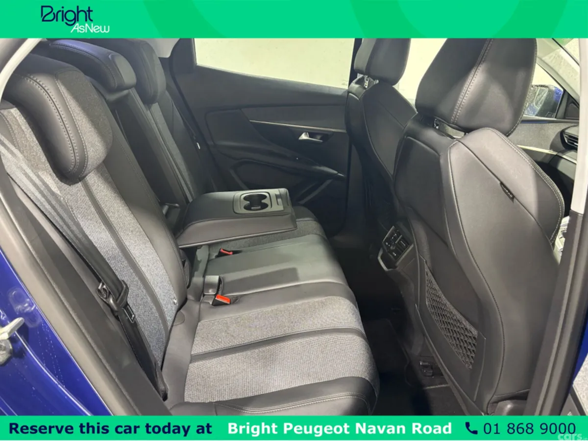 Peugeot 3008 MPV, Petrol, 2020, Blue