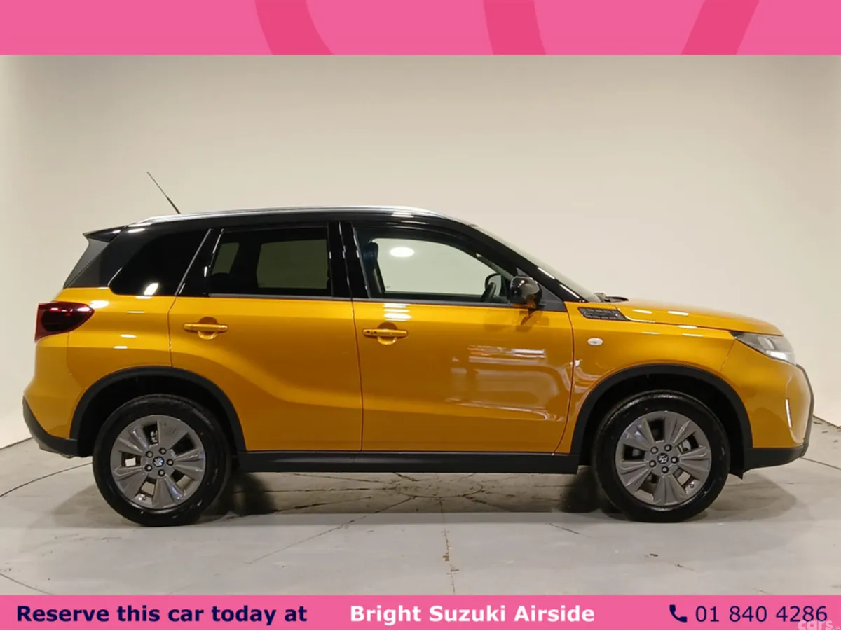Suzuki Vitara SUV, Petrol Hybrid, 2027, Gold