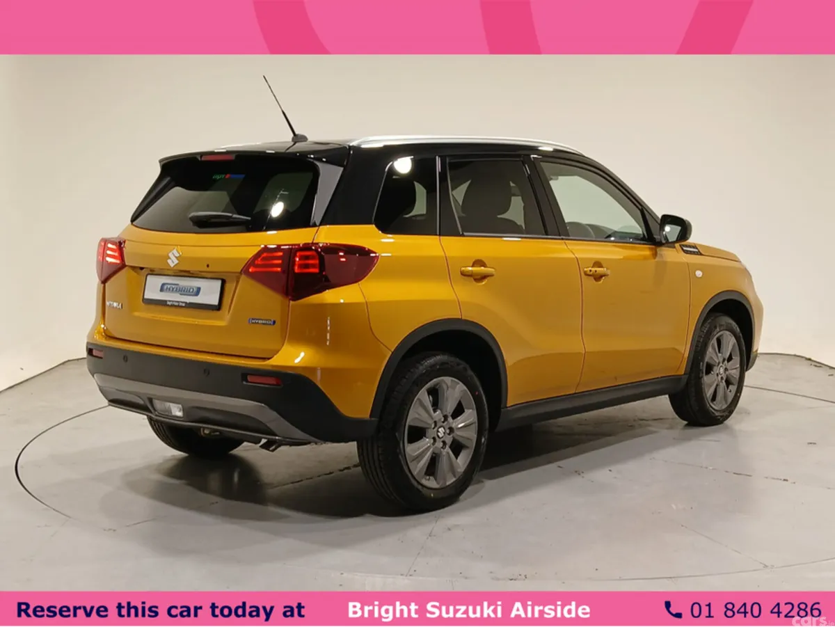 Suzuki Vitara SUV, Petrol Hybrid, 2027, Gold