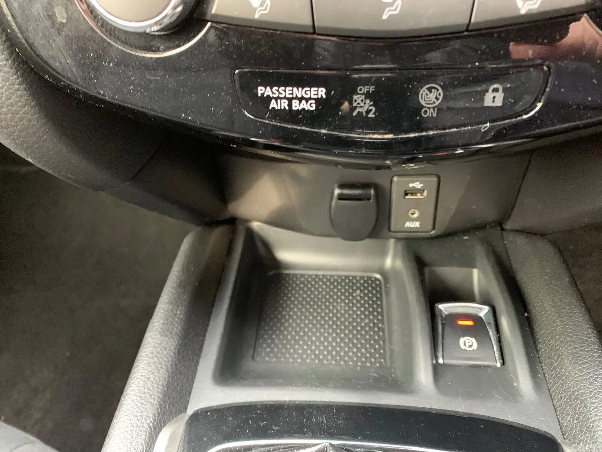 Nissan X-Trail SUV, Diesel, 2017, Black